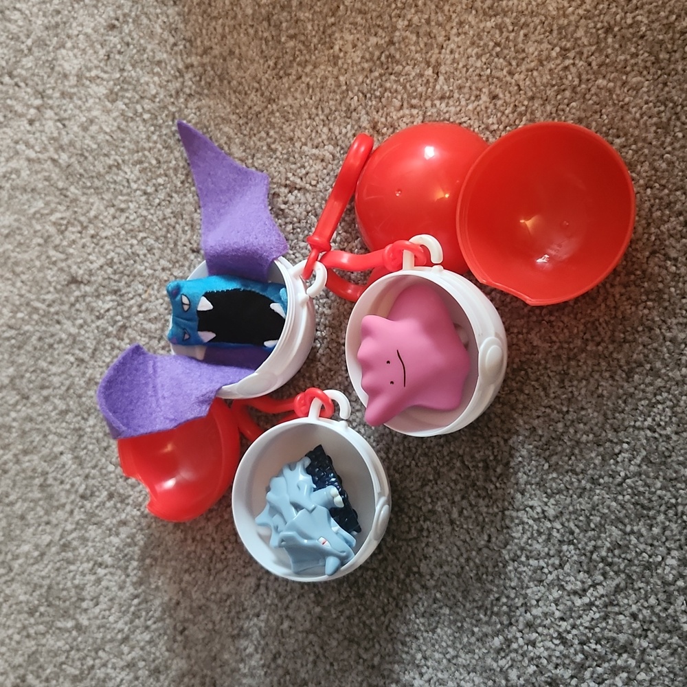 1999 Burger King Pokemon Pokeballs